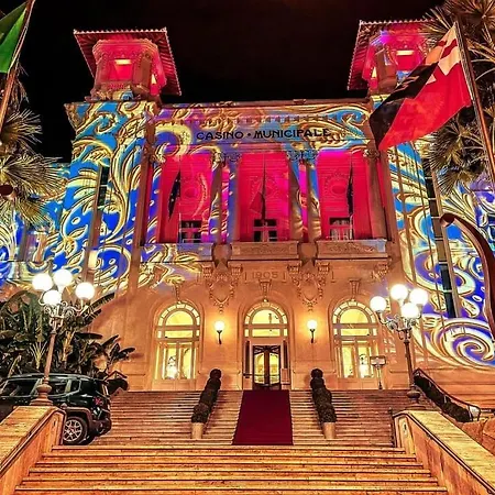 Capitol Square Old Town Apartmán Sanremo